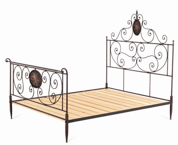 Letto in ferro battuto. XX secolo  - Asta Dimore Italiane - Associazione Nazionale - Case d'Asta italiane