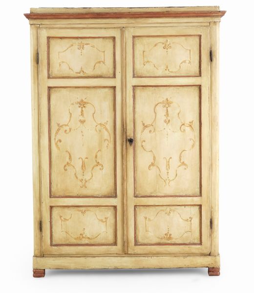 Armadio in legno dipinto, elementi antichi  - Asta Dimore Italiane - Associazione Nazionale - Case d'Asta italiane