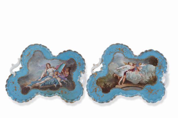Coppia di vassoi polilobati.<BR>Francia, Limoges, Manifattura Haviland, verso la fine del XIX secolo<BR>  - Asta Dimore Italiane - Associazione Nazionale - Case d'Asta italiane
