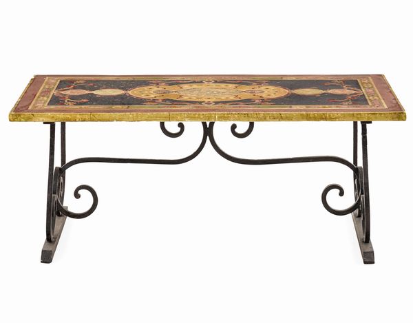 Tavolino da salotto. XX secolo  - Asta Dimore Italiane - Associazione Nazionale - Case d'Asta italiane