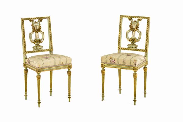 Sei sedie e tavolo da parete in stile Luigi XVI. Francia, XIX-XX secolo  - Asta Dimore Italiane - Associazione Nazionale - Case d'Asta italiane