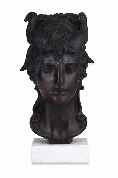 Testa di giovane satiro (Pan?). XX secolo  - Asta Dimore Italiane - Associazione Nazionale - Case d'Asta italiane