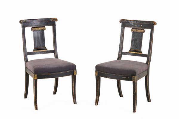 Gruppo di sei sedie in legno stile direttorio. XX secolo  - Asta Dimore Italiane - Associazione Nazionale - Case d'Asta italiane