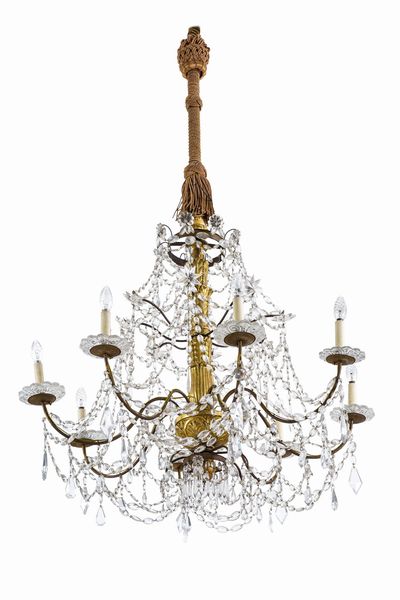 Lampadario con fusto in legno intagliato e dorato. Genova, fine XVIII secolo  - Asta Dimore Italiane - Associazione Nazionale - Case d'Asta italiane