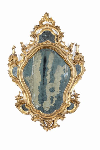 Coppia di specchiere. Venezia, XVIII secolo  - Asta Dimore Italiane - Associazione Nazionale - Case d'Asta italiane