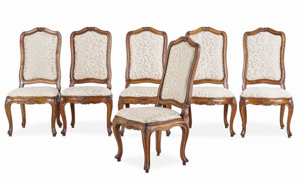 Gruppo di sei sedie in legno intagliato. XVIII secolo  - Asta Dimore Italiane - Associazione Nazionale - Case d'Asta italiane
