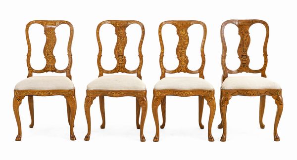 Gruppo di dodici sedie. Olanda, XVIII-XIX secolo  - Asta Dimore Italiane - Associazione Nazionale - Case d'Asta italiane