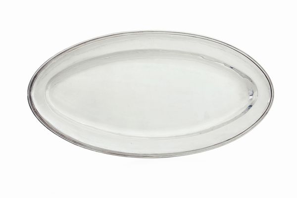 Vassoio da portata. Argenteria italiana del XX secolo, argentiere Antonio Braganti, Firenze  - Asta Dimore Italiane - Associazione Nazionale - Case d'Asta italiane