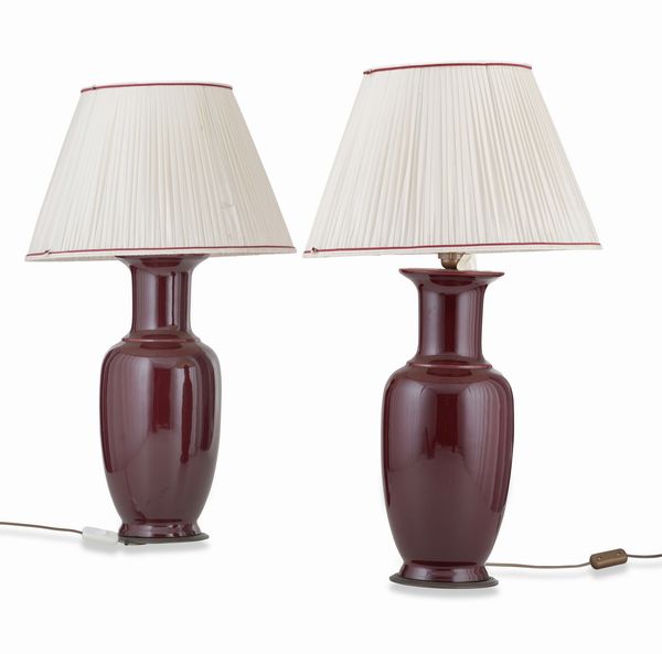 Coppia di vasi. Cina, Dinastia Qing (1644-1912)  - Asta Dimore Italiane - Associazione Nazionale - Case d'Asta italiane