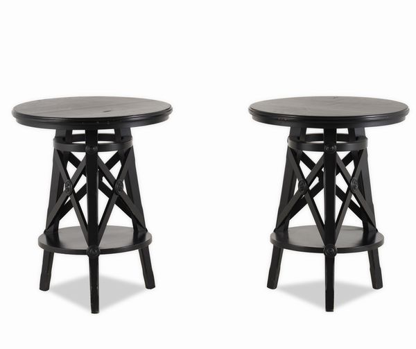 Coppia di tavolini in legno, XX secolo  - Asta Dimore Italiane - Associazione Nazionale - Case d'Asta italiane