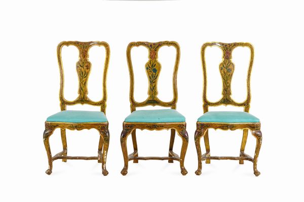 Quattro sedie Luigi XV in legno intagliato. Venezia, XVIII secolo  - Asta Dimore Italiane - Associazione Nazionale - Case d'Asta italiane