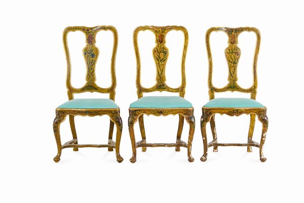 Quattro sedie Luigi XV in legno intagliato. Venezia, XVIII secolo  - Asta Dimore Italiane - Associazione Nazionale - Case d'Asta italiane