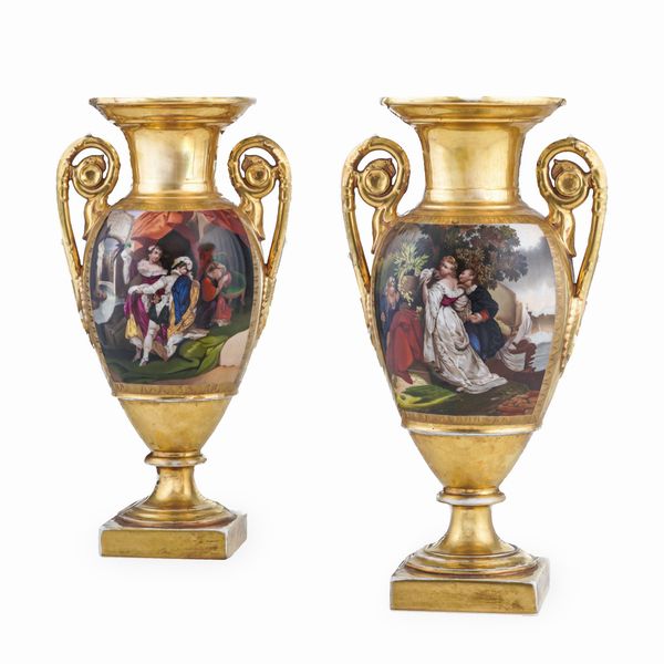 Coppia di vasi.<BR>Probabilmente Parigi, XIX secolo  - Asta Dimore Italiane - Associazione Nazionale - Case d'Asta italiane