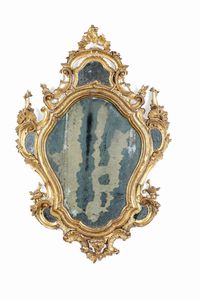 Coppia di specchiere. Venezia, XVIII secolo  - Asta Dimore Italiane - Associazione Nazionale - Case d'Asta italiane