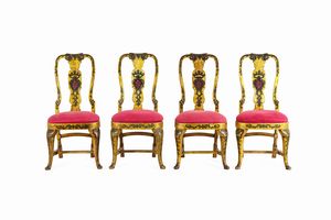 Gruppo di otto sedie in legno intagliato e laccato. Venezia, XVIII secolo  - Asta Dimore Italiane - Associazione Nazionale - Case d'Asta italiane