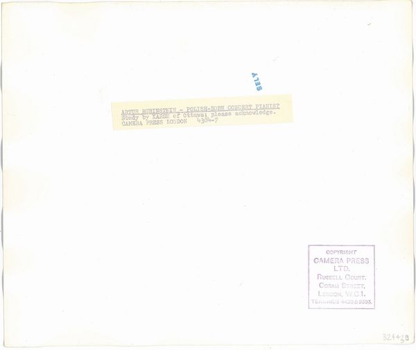 Yousuf Karsh Karsh of Ottawa : Arthur Rubinstein  - Asta Fotografia - Associazione Nazionale - Case d'Asta italiane