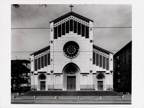 GABRIELE BASILICO : Chiesa di Santa Maria del Suffragio  - Asta Fotografia - Associazione Nazionale - Case d'Asta italiane