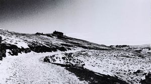 Abbas Gharib : Roads, dalla serie Snow white photo collection  - Asta Fotografia - Associazione Nazionale - Case d'Asta italiane