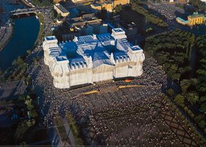 Christo - Wrapped Reichstag