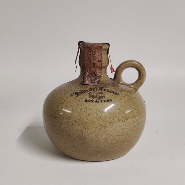 Isla Del Tesoro, Ron De Cuba  - Asta Spring Wines and Spirits - Associazione Nazionale - Case d'Asta italiane