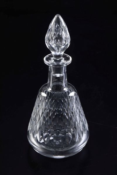 Bottiglia.<BR>Francia, Manifattura Baccarat, XX secolo.  - Asta  Arredi per la tavola - Associazione Nazionale - Case d'Asta italiane