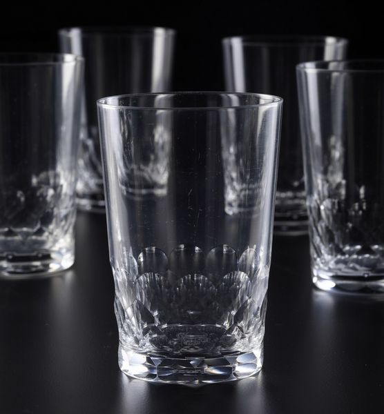 Sette bicchieri.<BR>Francia, Manifattura Baccarat, XX secolo.  - Asta  Arredi per la tavola - Associazione Nazionale - Case d'Asta italiane