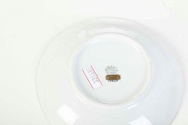 Sei tazze da t�. <BR>Doccia, Manifattura Richard Ginori, XX secolo.  - Asta  Arredi per la tavola - Associazione Nazionale - Case d'Asta italiane