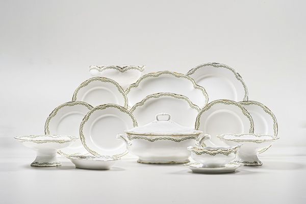 Servizio da tavola. <BR>Doccia, Manifattura Richard Ginori, XX secolo.  - Asta  Arredi per la tavola - Associazione Nazionale - Case d'Asta italiane