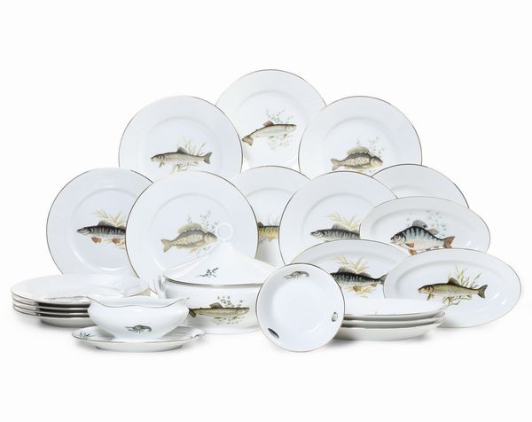 Servizio da pesce.<BR>Doccia, Manifattura Richard Ginori, seconda met del XX secolo.<BR>  - Asta  Arredi per la tavola - Associazione Nazionale - Case d'Asta italiane