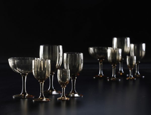 Servizio di calici.<BR>Francia, Manifattura Daum, prima met del XX secolo.  - Asta  Arredi per la tavola - Associazione Nazionale - Case d'Asta italiane