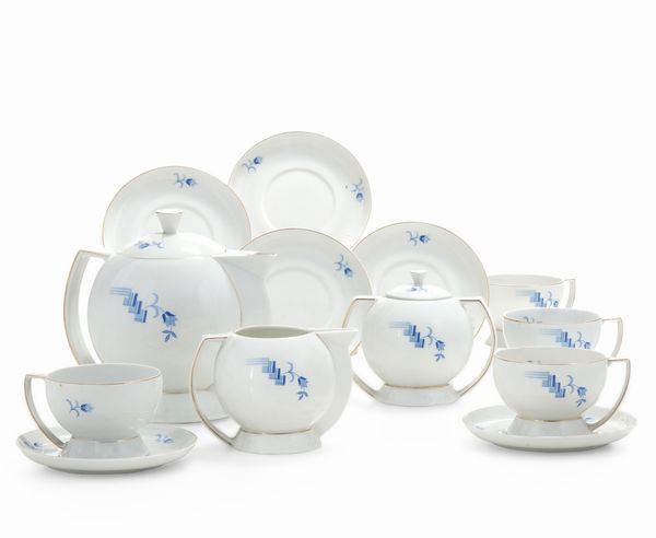 Servizio da t.<BR>Laveno, Societ Ceramica Italiana, XX secolo.<BR>Modello di Guido Andloviz del 1933.  - Asta  Arredi per la tavola - Associazione Nazionale - Case d'Asta italiane