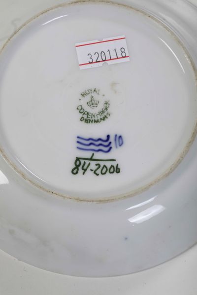 Servizio da tavola Blue Fluted Plain.<BR>Danimarca, Manifattura Royal Copenaghen, 1897-1922.<BR>  - Asta  Arredi per la tavola - Associazione Nazionale - Case d'Asta italiane