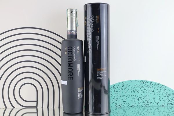 Bruichladdich  - Asta Spring Spirits - Whisky, Rum & More - Associazione Nazionale - Case d'Asta italiane