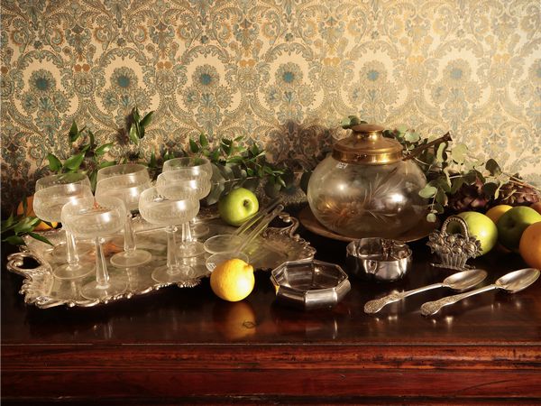 Accessori per la tavola  - Asta Un'antica dimora marchigiana: Arredi antichi e Arte contemporanea - Associazione Nazionale - Case d'Asta italiane