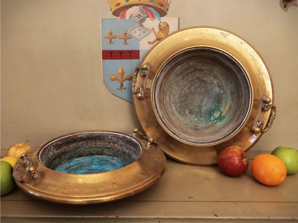 Coppia di braceri in rame  - Asta Un'antica dimora marchigiana: Arredi antichi e Arte contemporanea - Associazione Nazionale - Case d'Asta italiane