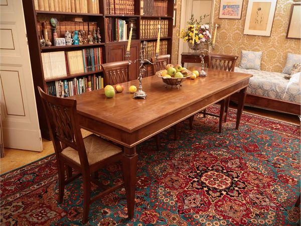 Grande tavolo da biblioteca in noce  - Asta Un'antica dimora marchigiana: Arredi antichi e Arte contemporanea - Associazione Nazionale - Case d'Asta italiane