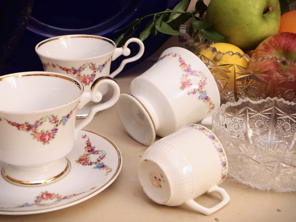 Set di accessori da brunch  - Asta Un'antica dimora marchigiana: Arredi antichi e Arte contemporanea - Associazione Nazionale - Case d'Asta italiane