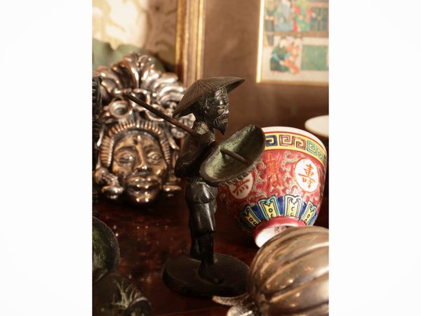 Miscellanea di curiosit�  - Asta Un'antica dimora marchigiana: Arredi antichi e Arte contemporanea - Associazione Nazionale - Case d'Asta italiane