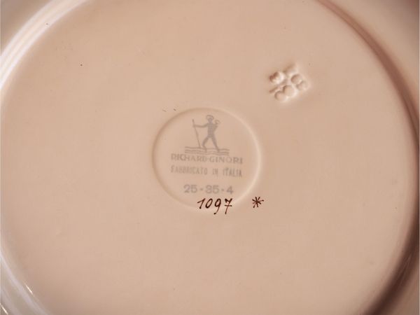 Giò Ponti : Servito da pesce in terraglia, Richard Ginori San Cristoforo 1935  - Asta Un'antica dimora marchigiana: Arredi antichi e Arte contemporanea - Associazione Nazionale - Case d'Asta italiane