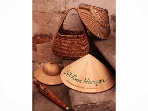 Accesori vintage esotici  - Asta Un'antica dimora marchigiana: Arredi antichi e Arte contemporanea - Associazione Nazionale - Case d'Asta italiane