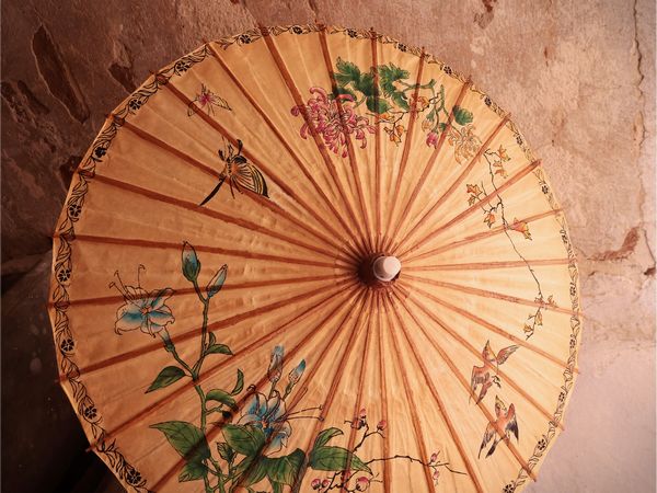 Accesori vintage esotici  - Asta Un'antica dimora marchigiana: Arredi antichi e Arte contemporanea - Associazione Nazionale - Case d'Asta italiane