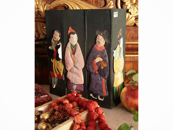 Assortimento di bijoux etnici  - Asta Un'antica dimora marchigiana: Arredi antichi e Arte contemporanea - Associazione Nazionale - Case d'Asta italiane