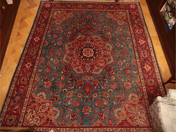 Grande tappeto persiano  - Asta Un'antica dimora marchigiana: Arredi antichi e Arte contemporanea - Associazione Nazionale - Case d'Asta italiane