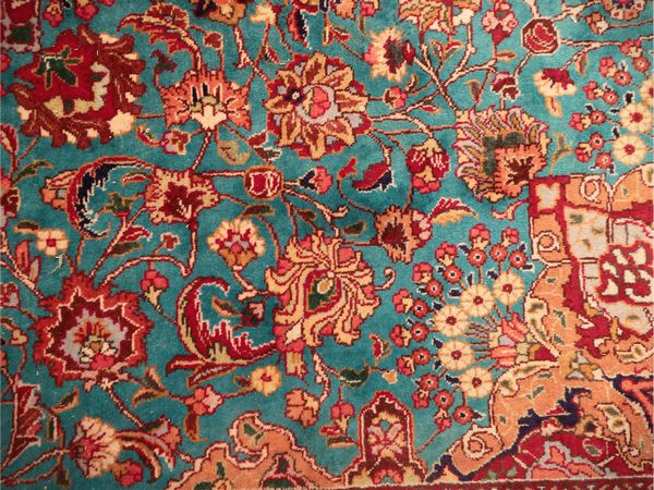 Grande tappeto persiano  - Asta Un'antica dimora marchigiana: Arredi antichi e Arte contemporanea - Associazione Nazionale - Case d'Asta italiane