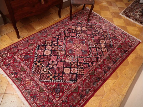 Tappeto persiano  - Asta Un'antica dimora marchigiana: Arredi antichi e Arte contemporanea - Associazione Nazionale - Case d'Asta italiane