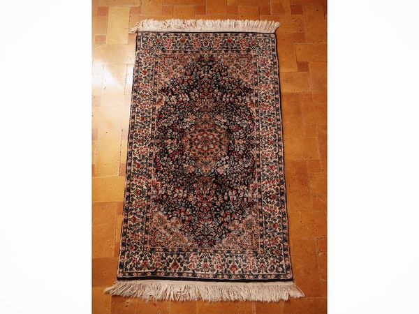 Tappeto persiano  - Asta Un'antica dimora marchigiana: Arredi antichi e Arte contemporanea - Associazione Nazionale - Case d'Asta italiane