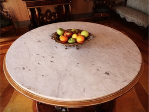 Importante tavolo monumentale da centro  - Asta Un'antica dimora marchigiana: Arredi antichi e Arte contemporanea - Associazione Nazionale - Case d'Asta italiane