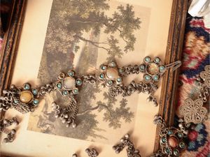 Curiosit decorative d'epoca  - Asta Un'antica dimora marchigiana: Arredi antichi e Arte contemporanea - Associazione Nazionale - Case d'Asta italiane