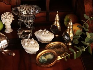 Accessori d'epoca per la casa  - Asta Un'antica dimora marchigiana: Arredi antichi e Arte contemporanea - Associazione Nazionale - Case d'Asta italiane