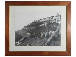 Serie di sei foto vintage  - Asta Un'antica dimora marchigiana: Arredi antichi e Arte contemporanea - Associazione Nazionale - Case d'Asta italiane